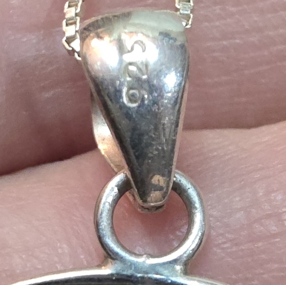 NATURAL MYSTIC TOPAZ 925 PENDANT ON A STERLING SILVER 925 BOX CHAIN 18 INCHES - Picture 5 of 6